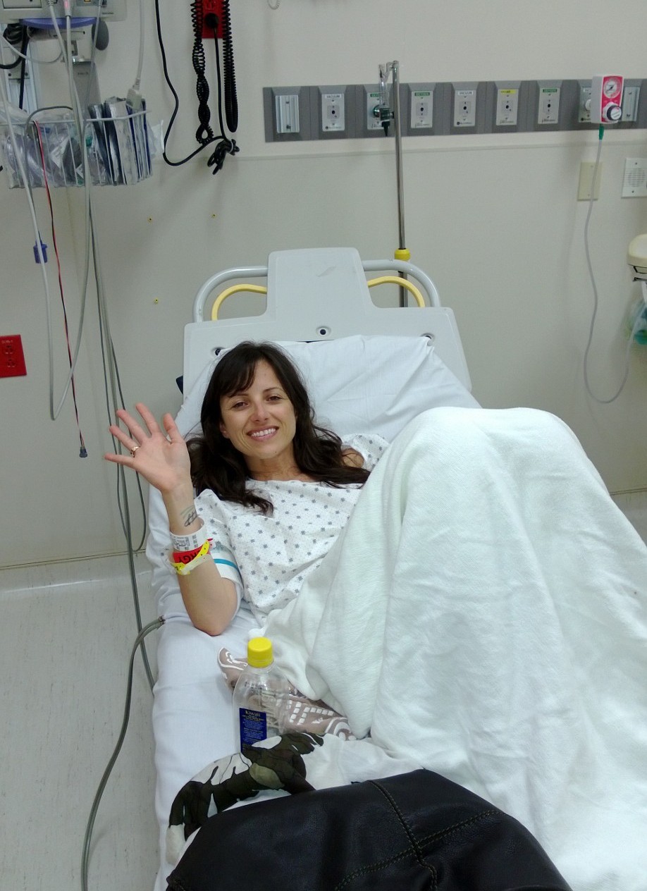 Nicole Jardim in hospital 